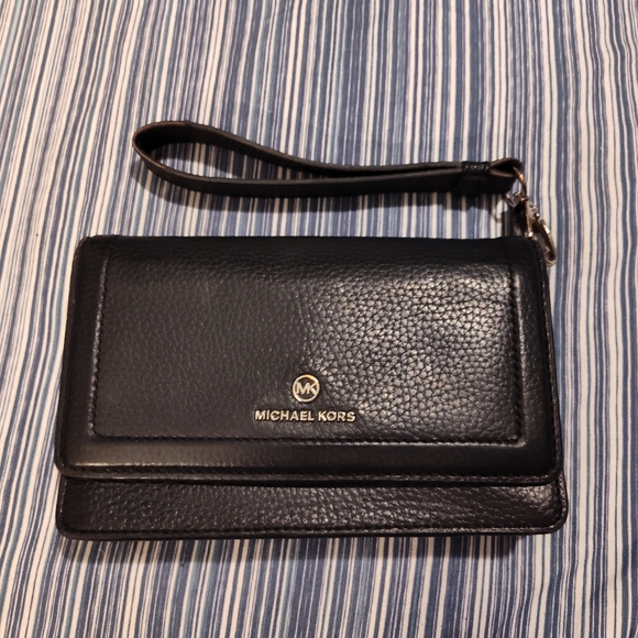 Vintage MICHAEL KORS Oversized Wallet/Wristlet - Picture 2 of 16